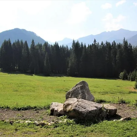 Zverovka Chalet *